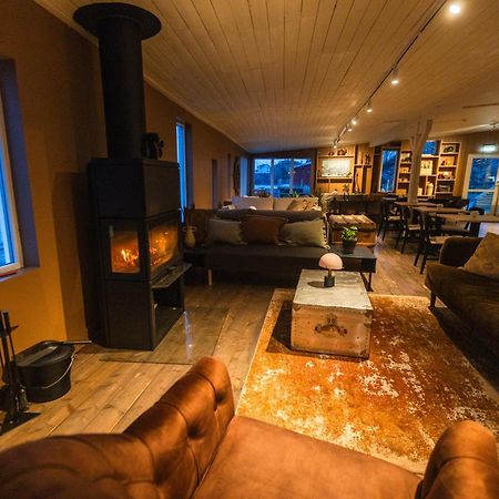 Skata Boutique Hotel Henningsvaer Bagian luar foto