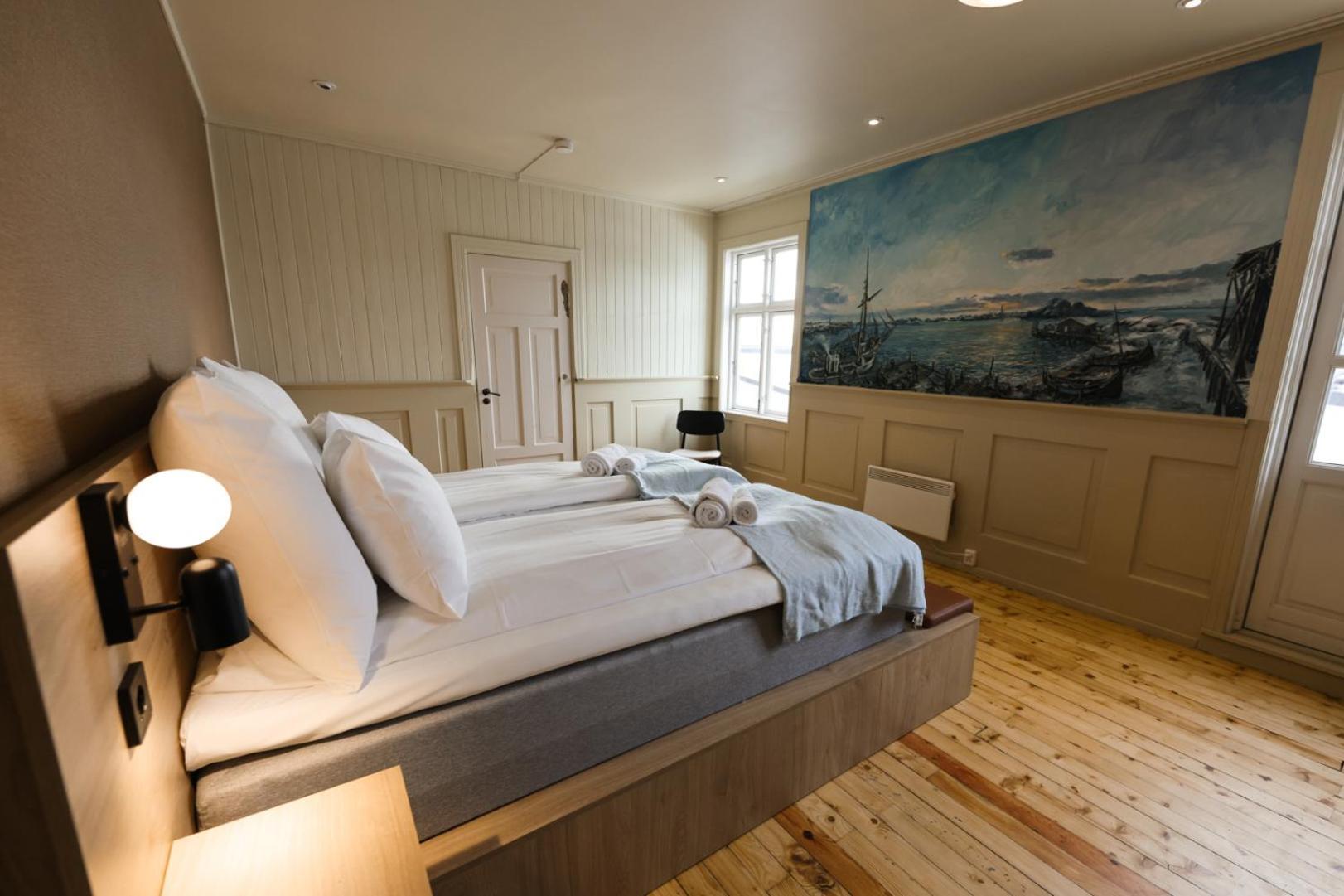 Skata Boutique Hotel Henningsvaer Bagian luar foto