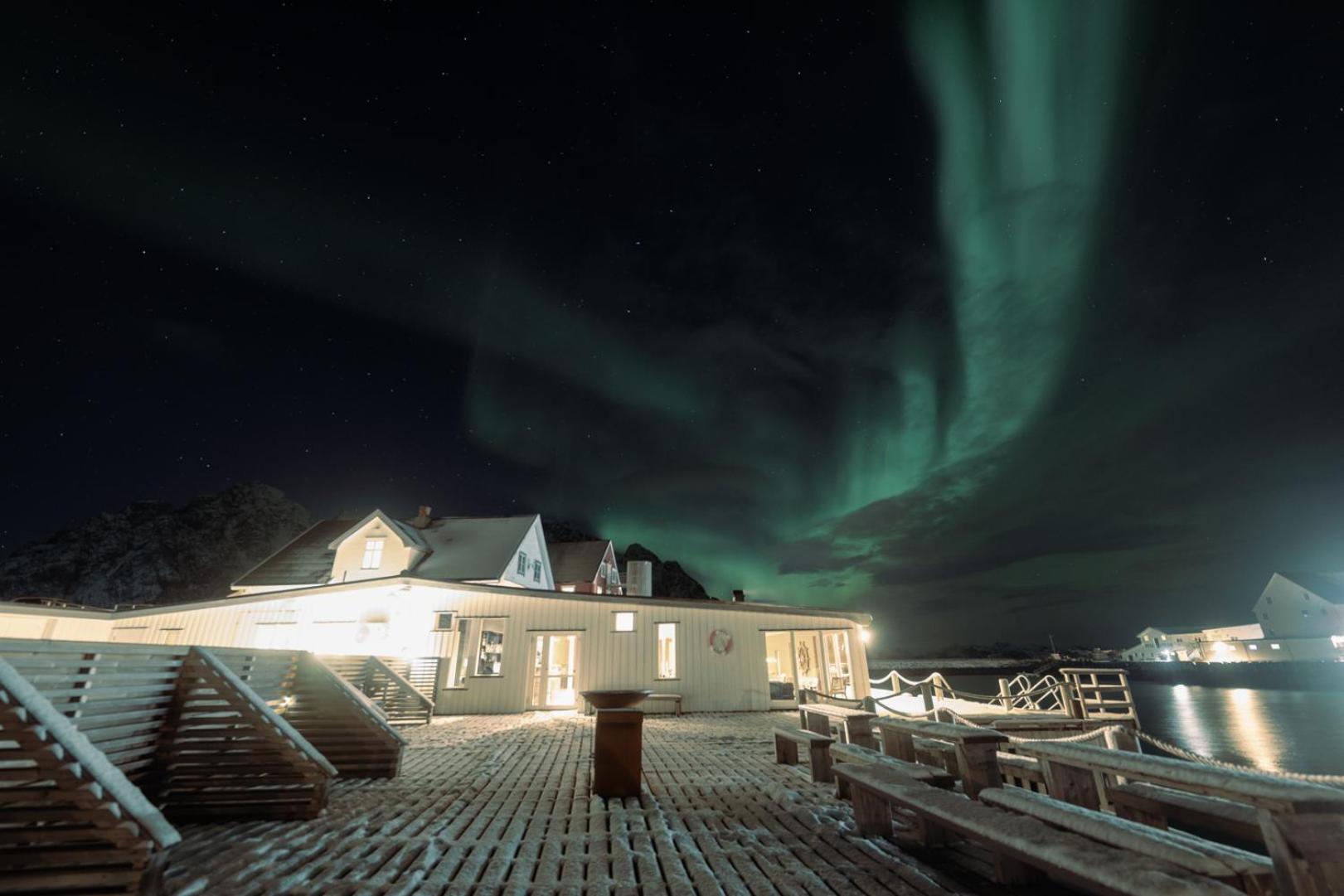 Skata Boutique Hotel Henningsvaer Bagian luar foto